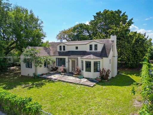 1238 NE 112th St, Miami FL 33161