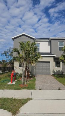 1201 SOUTHSTATION PL # 101, Orlando FL 32809