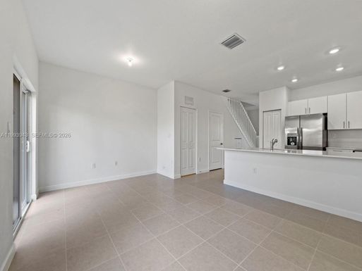 1541 SE 27th Rd, Homestead FL 33035