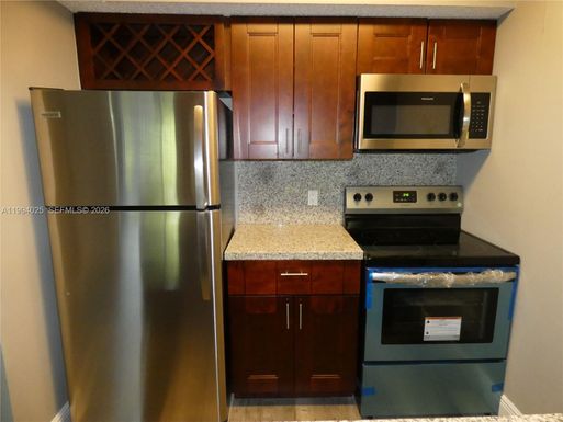 5740 Rock Island Rd # 291, Tamarac FL 33319