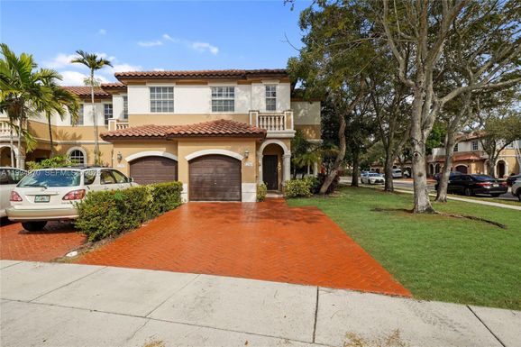 12763 SW 50th st, Miramar FL 33027