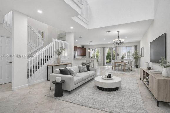 728 SE 2nd St, Pompano Beach FL 33060