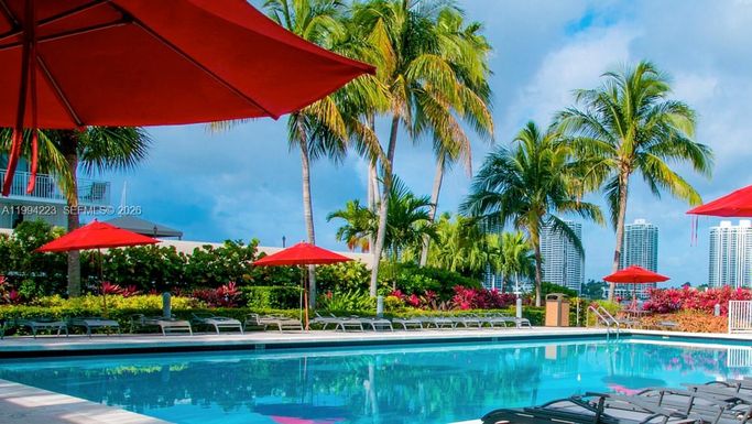 18100 N Bay Rd # 906, Sunny Isles Beach FL 33160