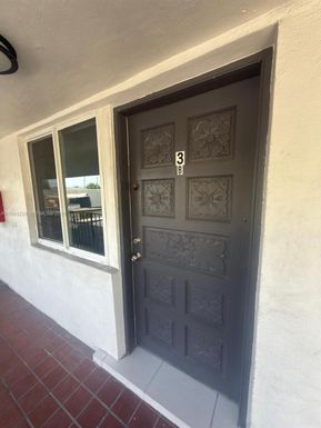 2622 NW 24th St # 3B, Miami FL 33142