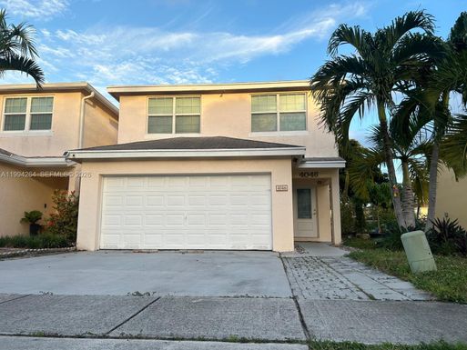 4046 Eastridge Dr, Deerfield Beach FL 33064