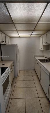 14321 N Kendall Dr # 408F, Miami FL 33186