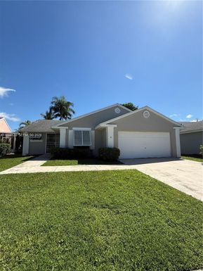 665 SE 25th Ln # 665, Homestead FL 33033