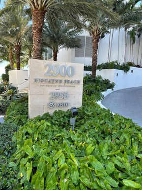 2900 NE 7th Ave # 2708, Miami FL 33137