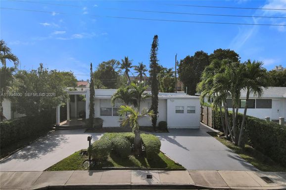 7544 Adventure Ave, North Bay Village FL 33141