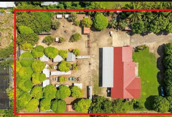 19501 SW 236th St, Homestead FL 33031