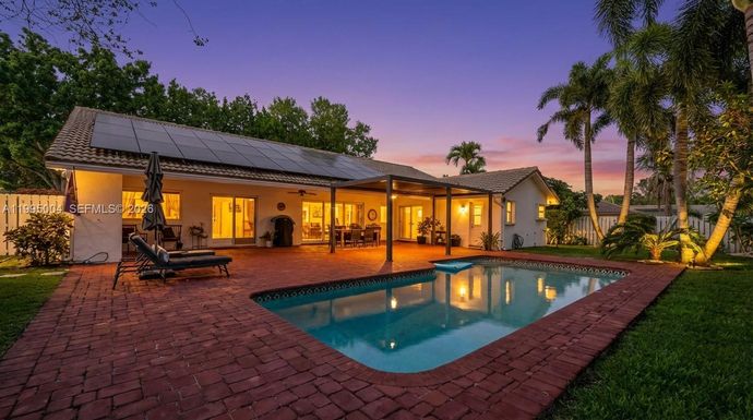 9600 NW 18th St # 0, Plantation FL 33322