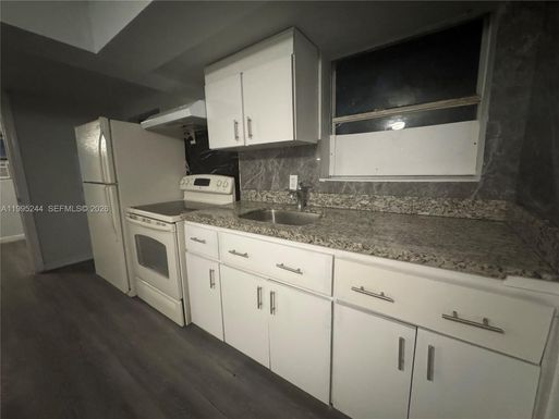 7802 NW 8th Ave # 5, Miami FL 33150