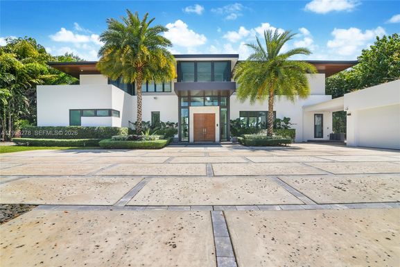 7210 S Prestwick Pl # 1, Miami Lakes FL 33014