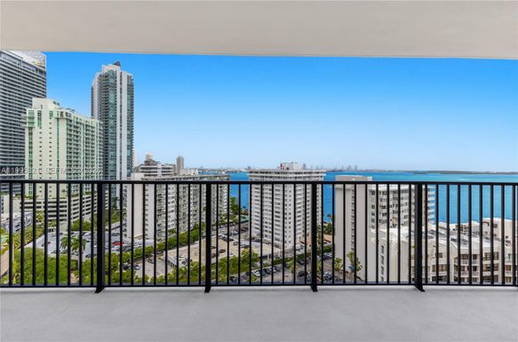 1450 Brickell Bay Dr # 1814, Miami FL 33131