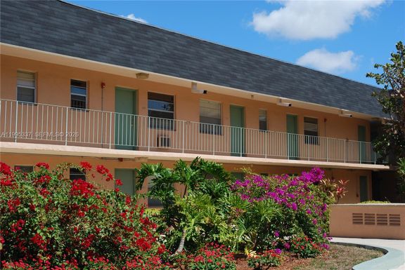 437 NW 57th Ave # 19S, Miami FL 33126