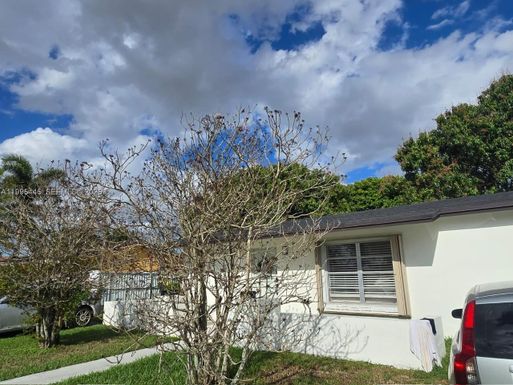 3131 SW 117th Ct, Miami FL 33175