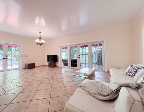 1890 Brickell Ave # 6, Miami FL 33129