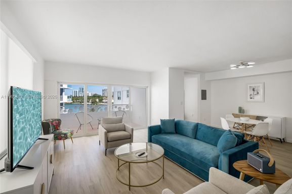 9881 E Bay Harbor Dr # 504, Bay Harbor Islands FL 33154