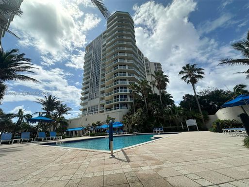 6001 N Ocean Dr # 503, Hollywood FL 33019