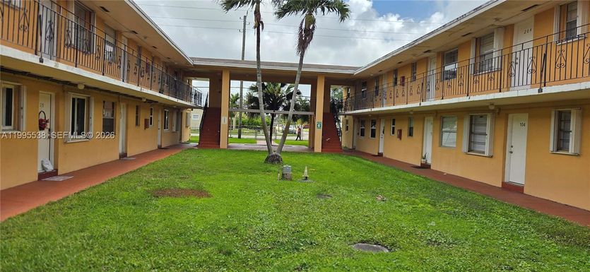 3800 SW 102nd Ave # 108, Miami FL 33165