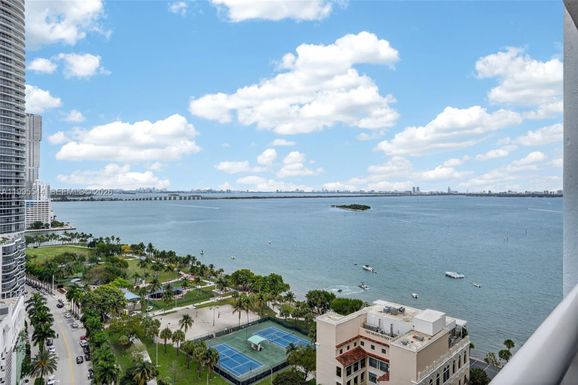 1717 N Bayshore Dr # 2451, Miami FL 33132