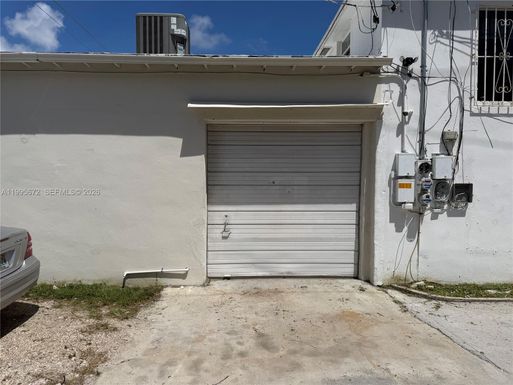 1017 N 20th Ave, Hollywood FL 33020