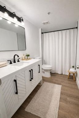 460 S Park Rd # 110, Hollywood FL 33021