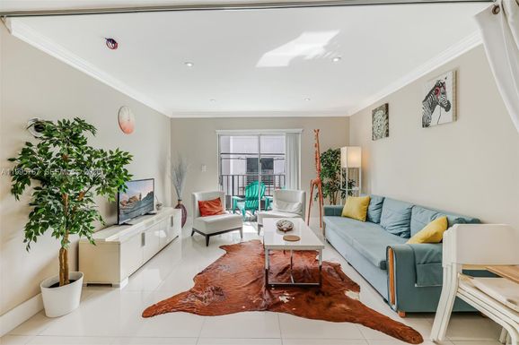 618 Euclid Ave # 204, Miami Beach FL 33139