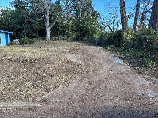 2333 Oliver Street, Tallahassee FL 32310