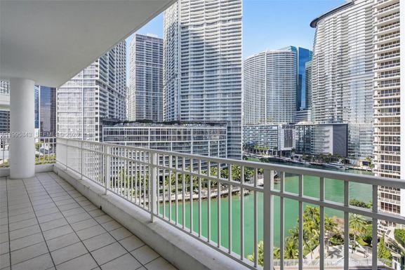 801 Brickell Key Blvd # 1204, Miami FL 33131