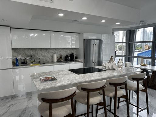 19195 NE 36th Ct # 201, Aventura FL 33180