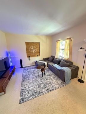 1111 N Victoria Park Rd # 3, Fort Lauderdale FL 33304