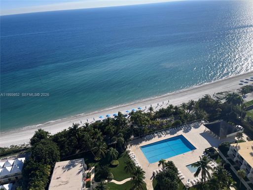 881 Ocean Dr # 18B, Key Biscayne FL 33149