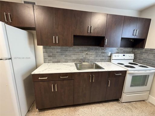 1607 NW 16th Ave # 1, Miami FL 33125