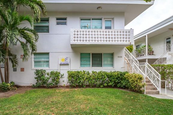 1024 Pennsylvania Ave # 4, Miami Beach FL 33139
