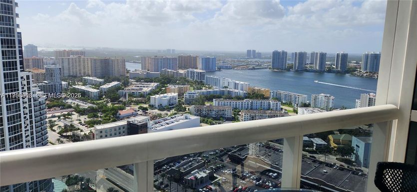 18201 Collins Ave # 4305, Sunny Isles Beach FL 33160