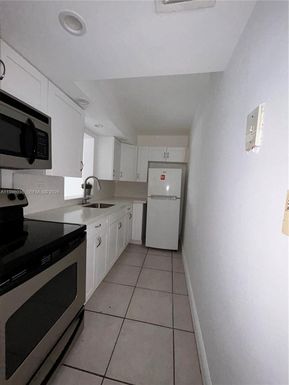 1720 NW N River Dr # 203, Miami FL 33125