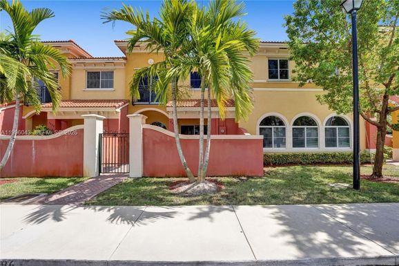 3540 NW 30th Pl, Lauderdale Lakes FL 33311