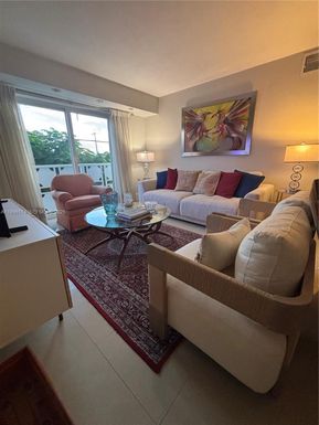 1498 Jefferson Ave # 405, Miami Beach FL 33139