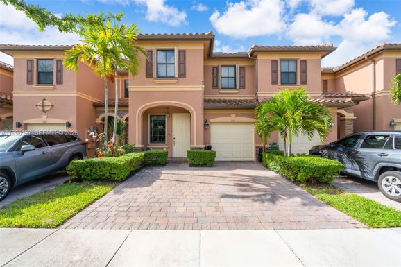 3446 W 90th St, Hialeah FL 33018