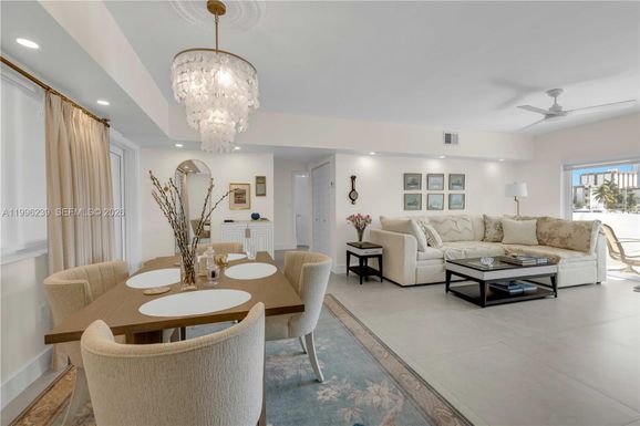 462 Golden Isles Dr # 211, Hallandale Beach FL 33009