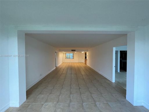 4009 N Cypress Dr # 105, Pompano Beach FL 33069