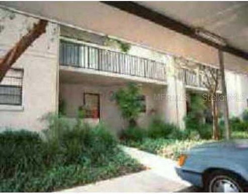 240 KILLARNEY BAY CT