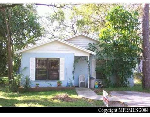 1518 W ROBSON STREET W