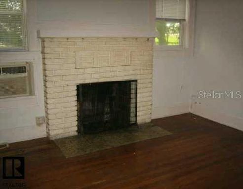 1960 4th AVENUE N UNIT #1