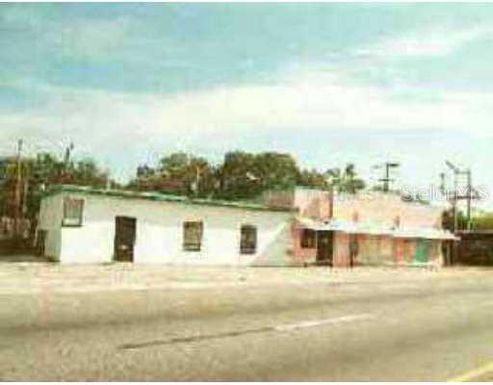 1517 ORANGE BLOSSOM TR.