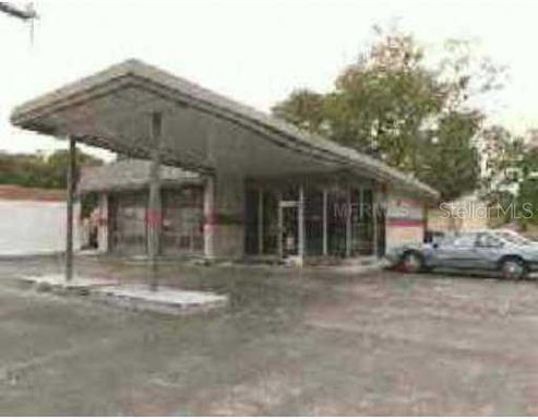 842 MILLS AVENUE NORTH