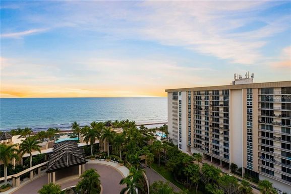 1300 BENJAMIN FRANKLIN DRIVE UNIT 1005