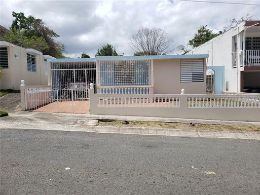 Miriam Ave. MIRIAM AVE. UNIT F19