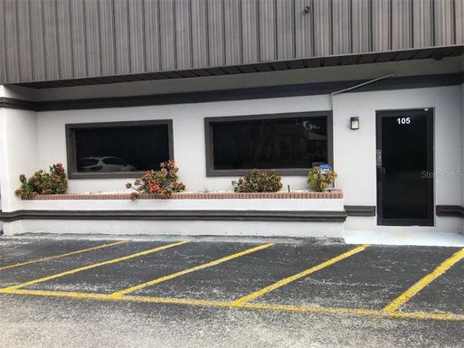 2005 TREE FORK LANE UNIT 105